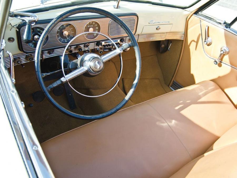  Studebaker Champion Regal DeLuxe Convertible 1949 года  (фото 3 из 3)